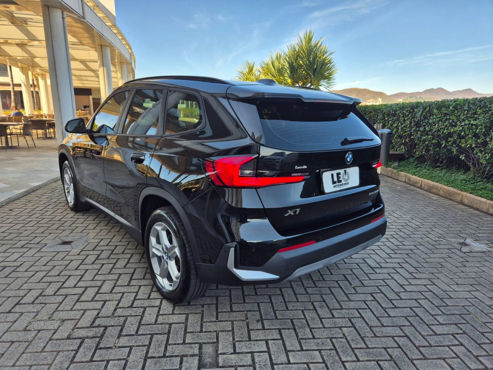 Foto numero 9 do veiculo BMW X1 X1 SDRIVE18I GP 1.5 TB Aut - Preta - 2024/2025