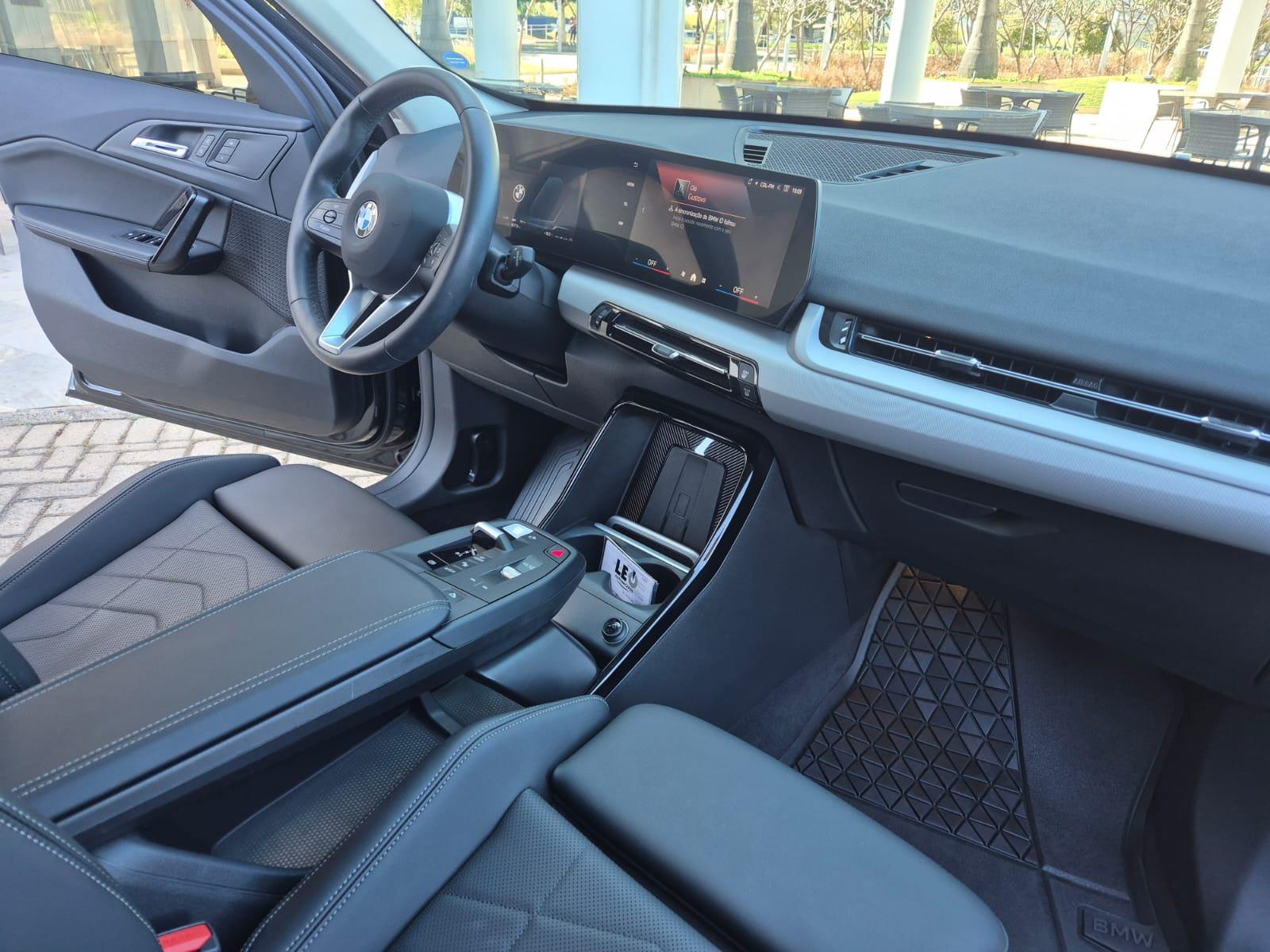 Foto numero 5 do veiculo BMW X1 X1 SDRIVE18I GP 1.5 TB Aut - Preta - 2024/2025