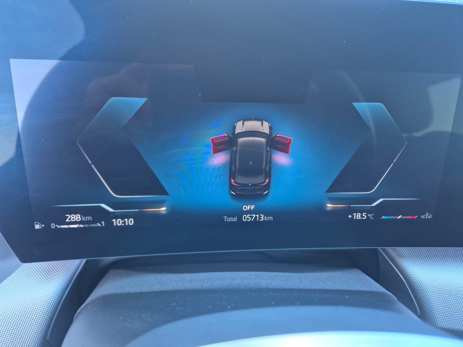 Foto numero 1 do veiculo BMW X1 X1 SDRIVE18I GP 1.5 TB Aut - Preta - 2024/2025