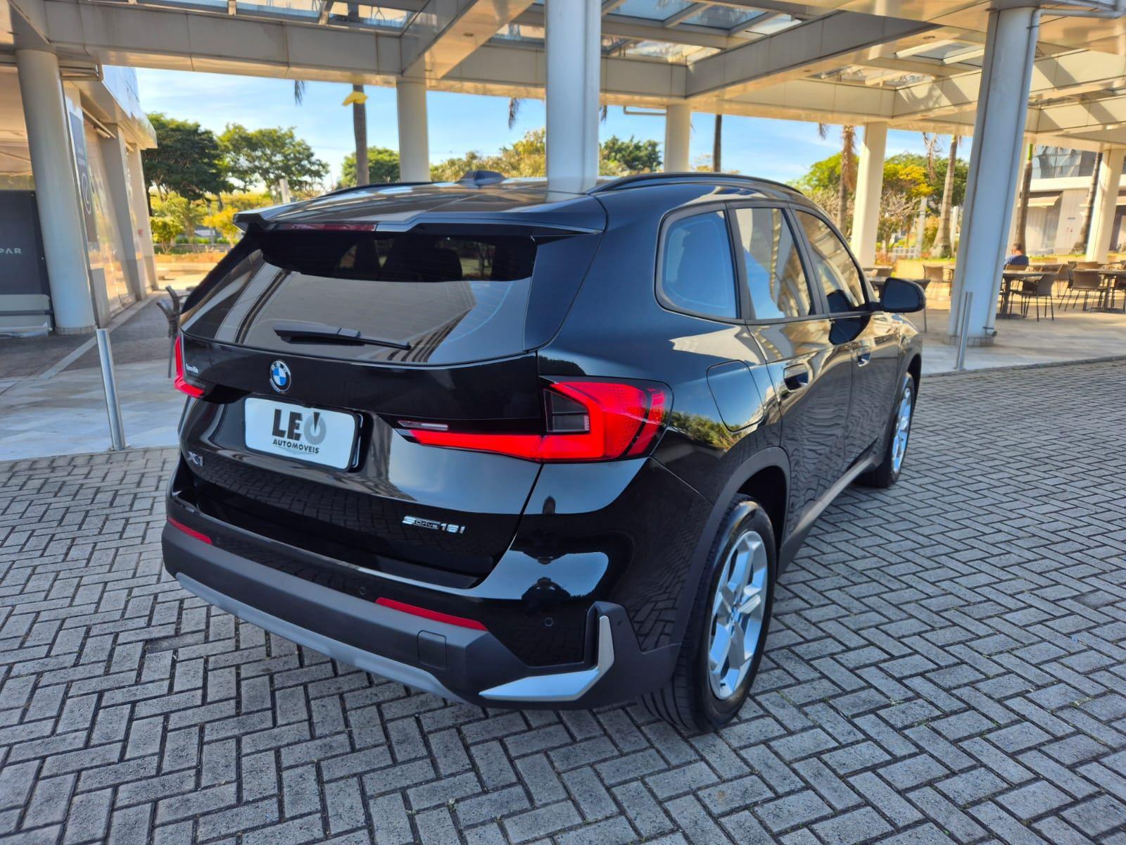 Foto numero 4 do veiculo BMW X1 X1 SDRIVE18I GP 1.5 TB Aut - Preta - 2024/2025