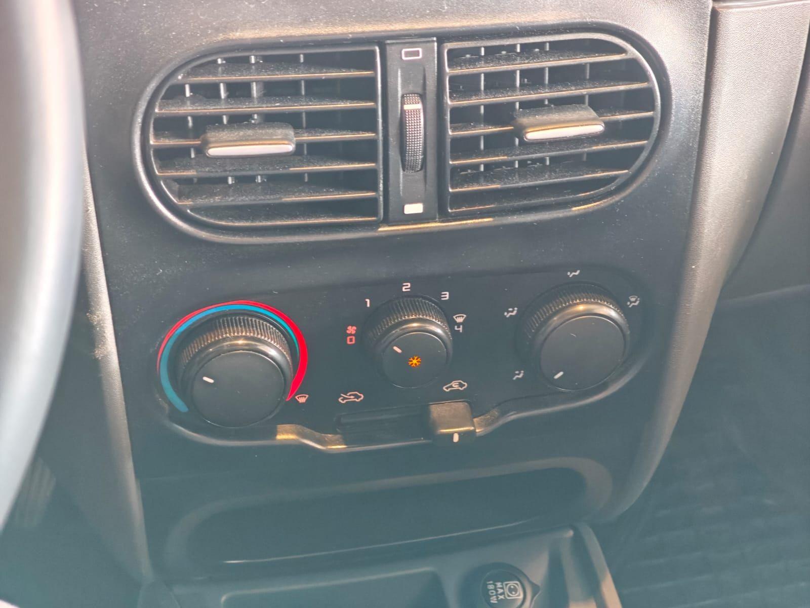 Foto numero 5 do veiculo Fiat Strada HD WK CC E - Branca - 2019/2020