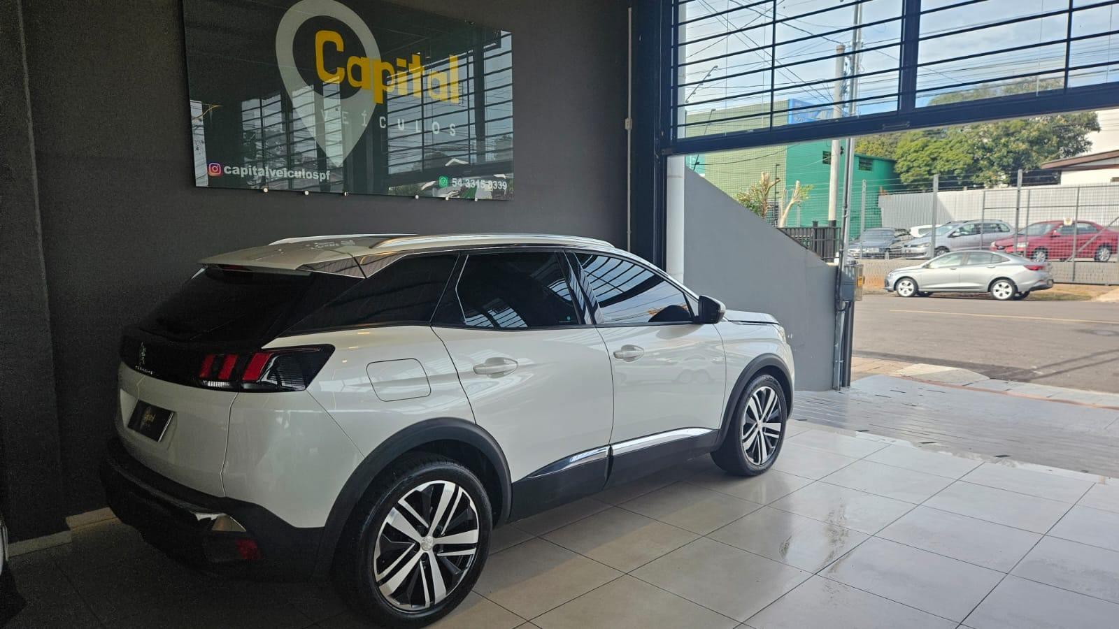 Foto numero 12 do veiculo Peugeot 3008 GRIFFE AT - Branca - 2018/2019