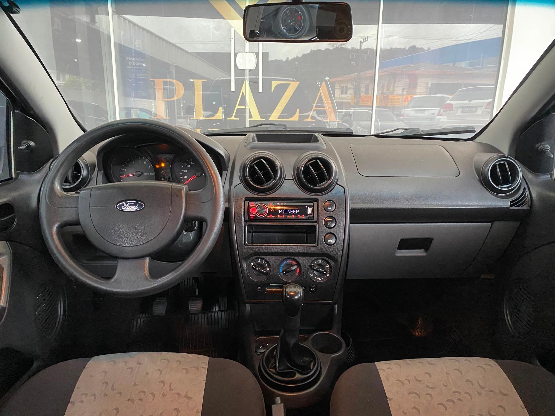 Ford Fiesta 1.0 8V Flex/Class 1.0 8V Flex 5p 2009