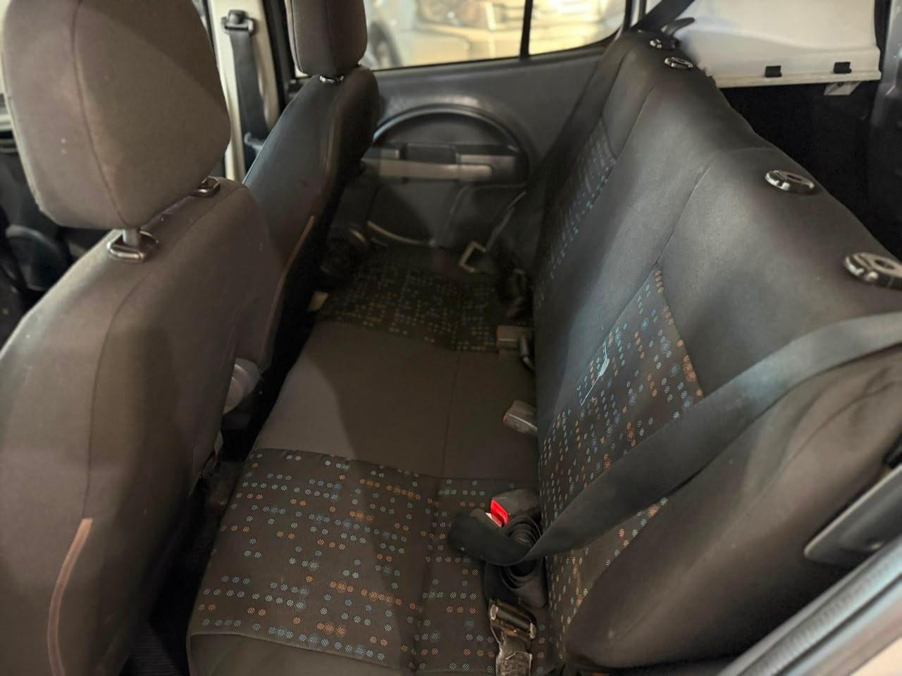 Fiat Uno VIVACE/RUA 1.0 EVO Fire Flex 8V 5p 2013