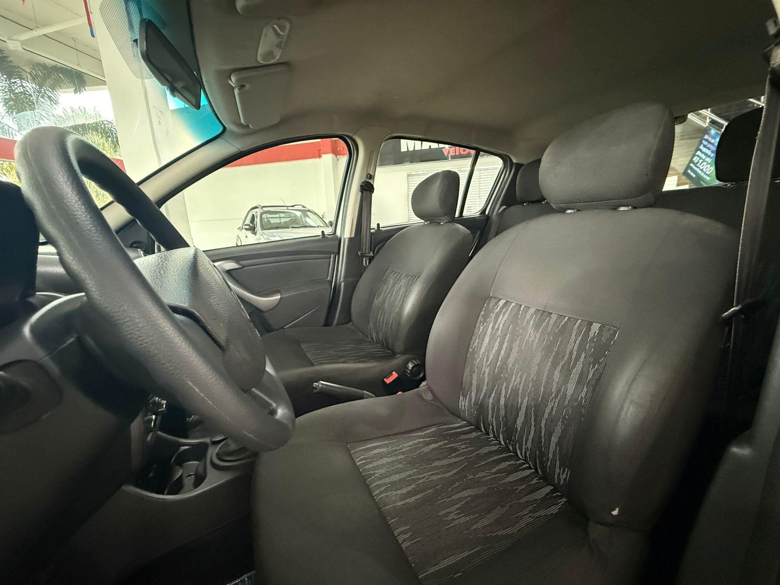 Renault Sandero Authentique Hi-Flex 1.0 16V 5p 2014