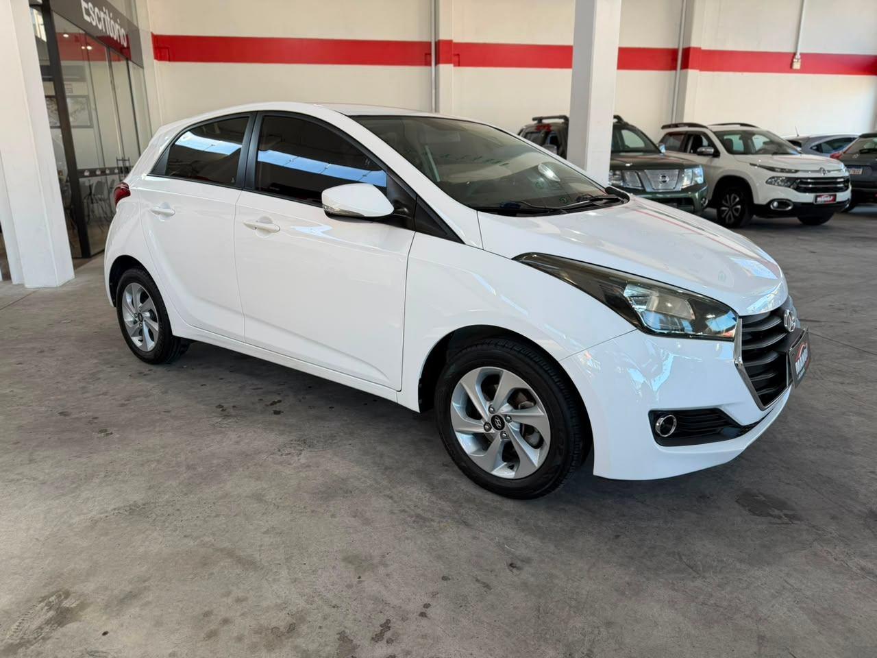 Hyundai HB20 C.Style/C.Plus 1.6 Flex 16V Aut. 2016