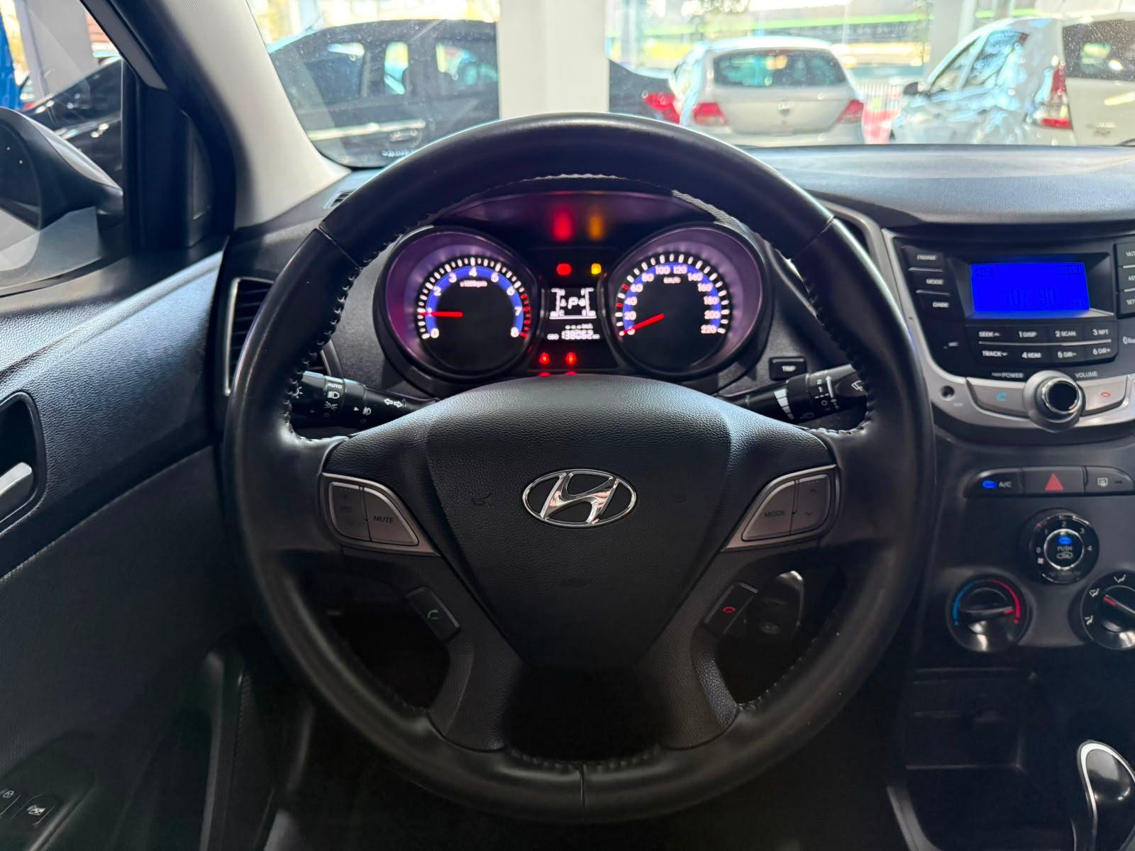 Hyundai HB20S Premium 1.6 Flex 16V Aut. 4p 2014