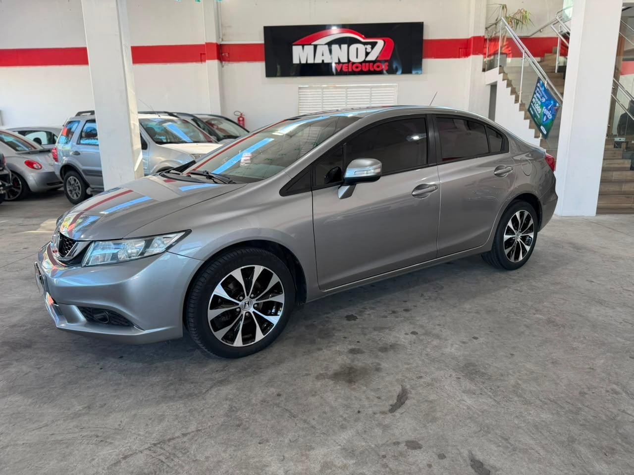 Honda Civic Sedan LXR 2.0 Flexone 16V Aut. 4p 2015