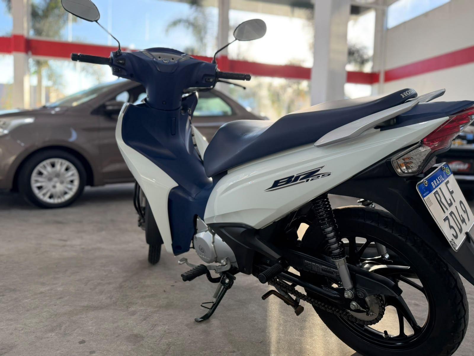 Honda Biz 125 125 EX/ 125 EX FLEX  - Branca - 2021/2022