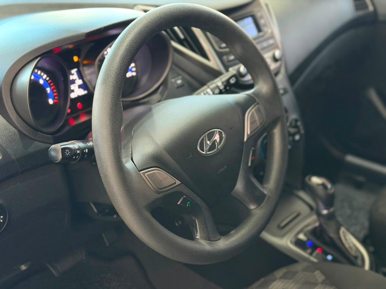 Hyundai HB20 C.Style/C.Plus 1.6 Flex 16V Aut. 2016