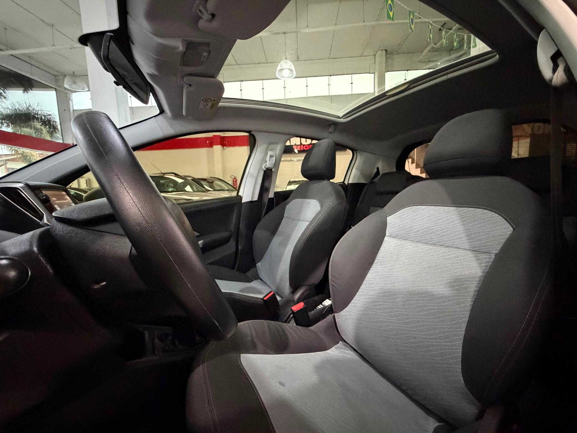 Peugeot 208 Allure 1.5 Flex 8V 5p 2015