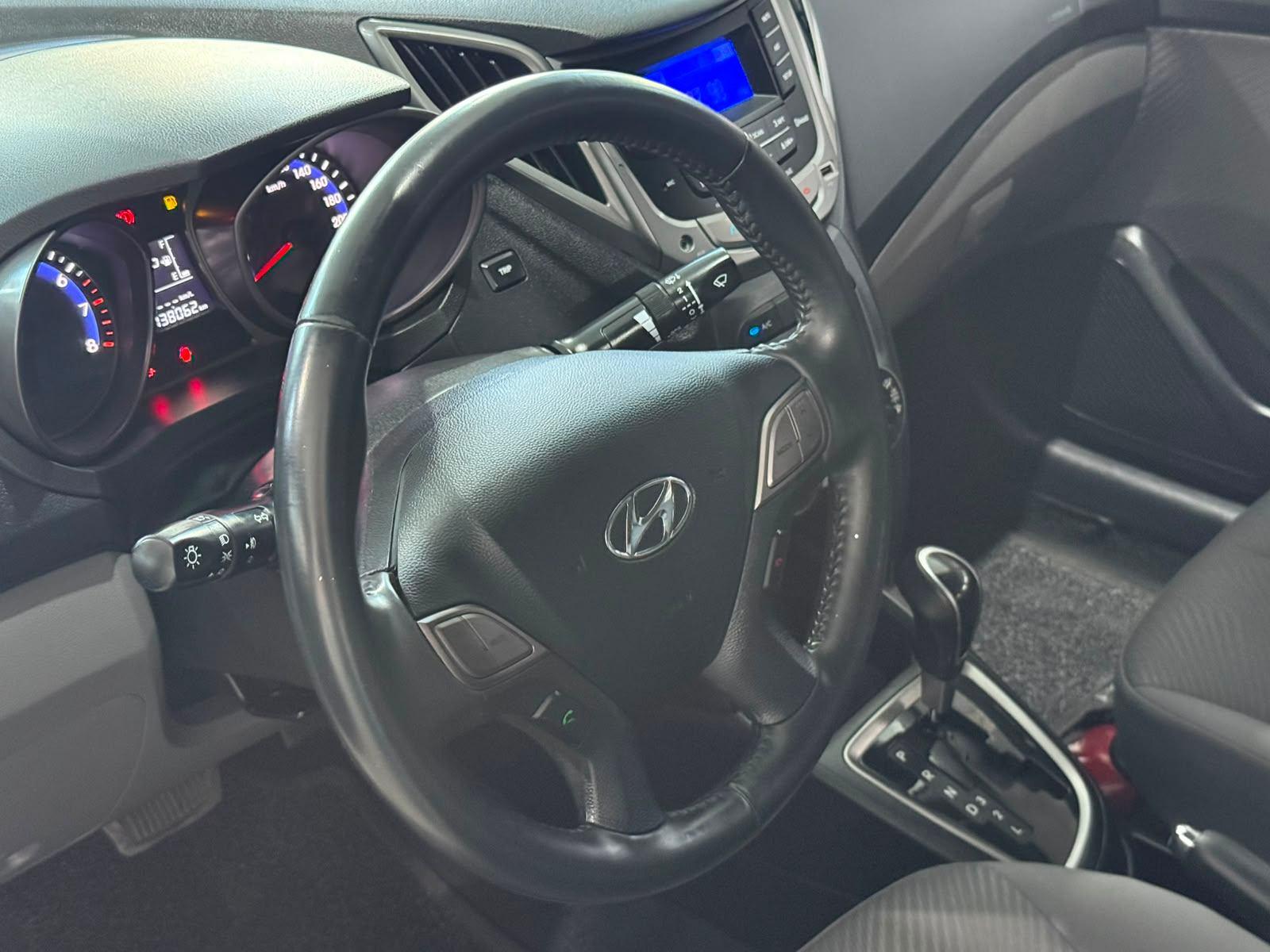 Hyundai HB20S Premium 1.6 Flex 16V Aut. 4p 2014