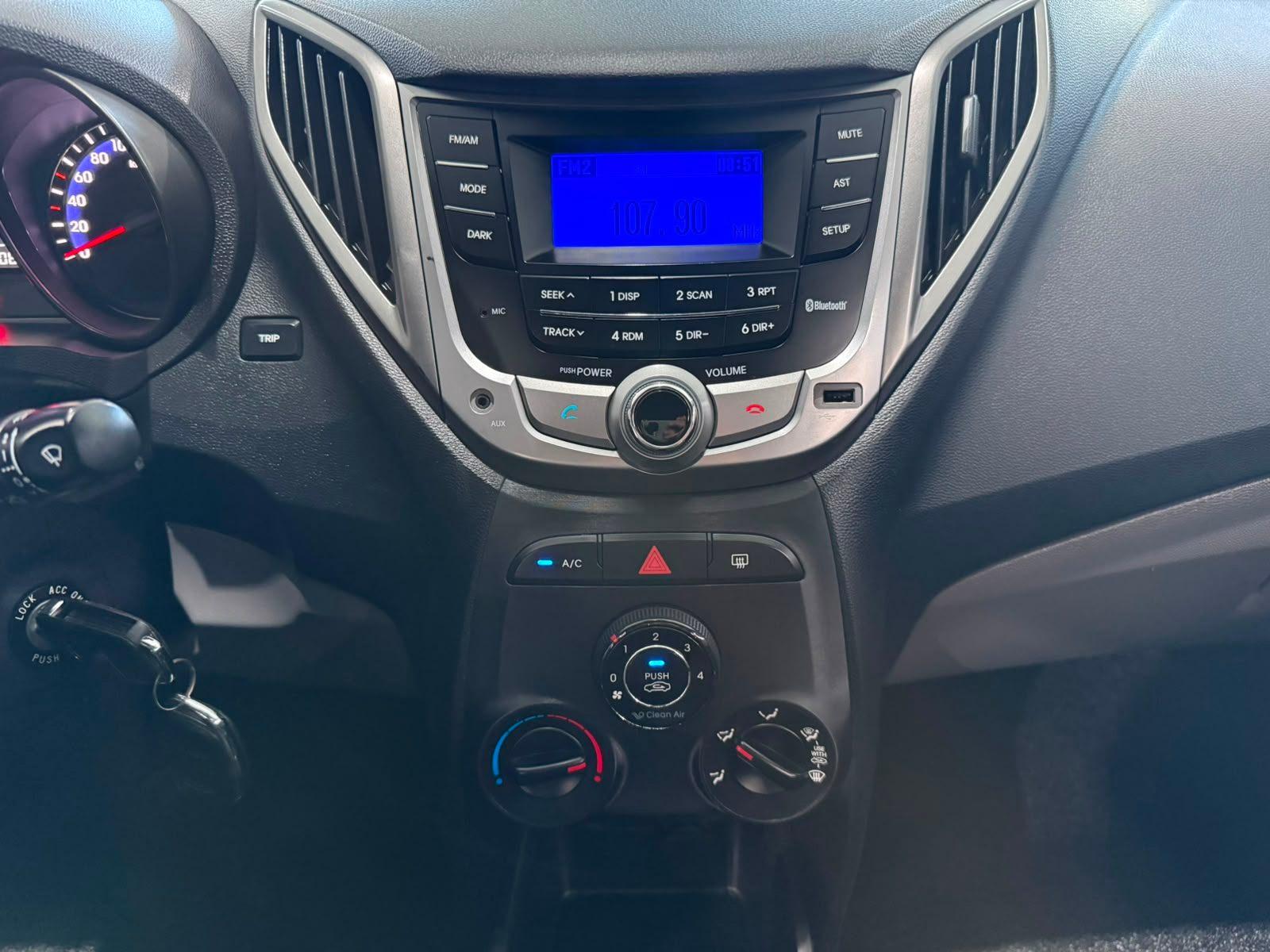 Hyundai HB20S Premium 1.6 Flex 16V Aut. 4p 2014