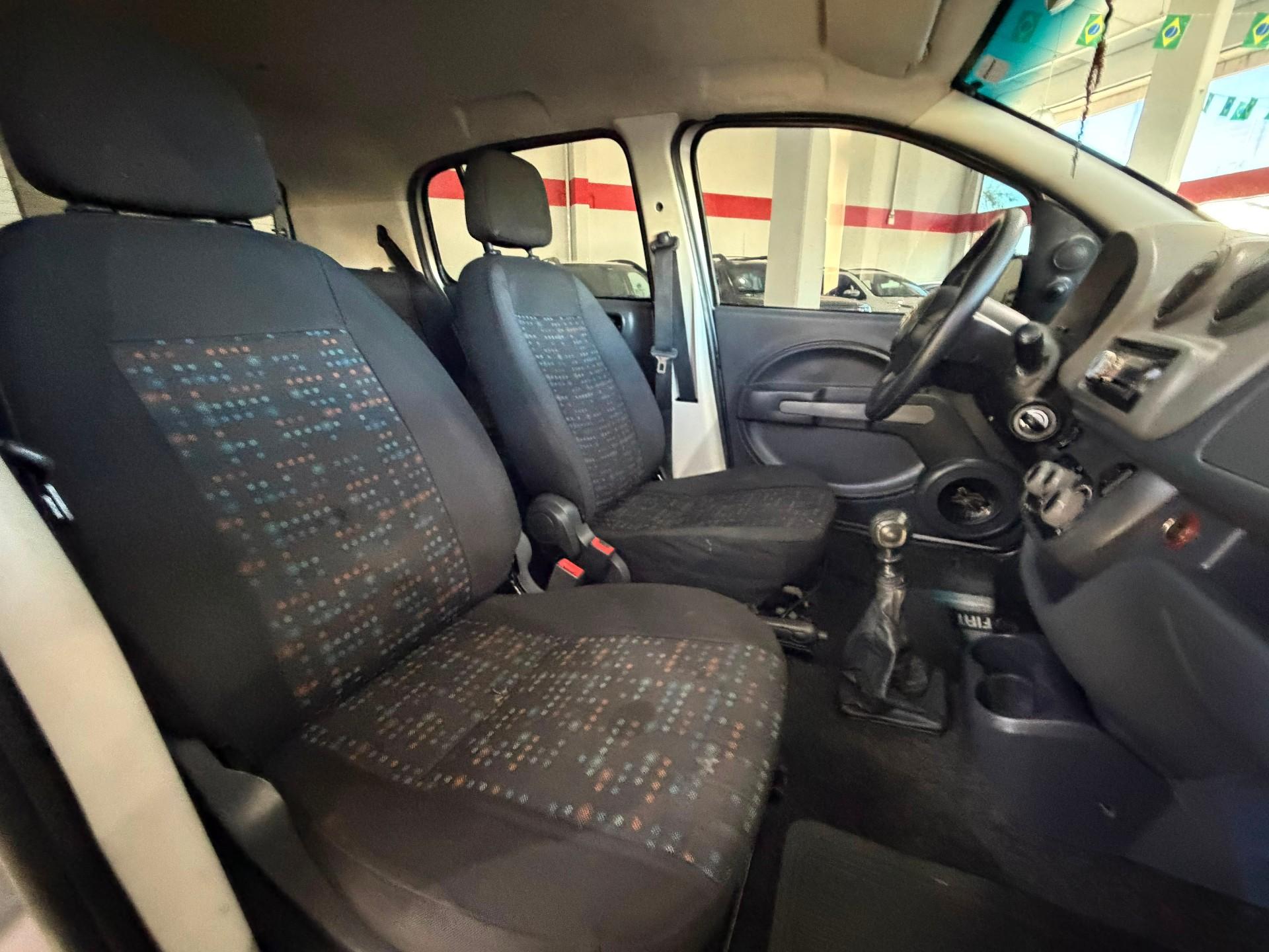 Fiat Uno VIVACE/RUA 1.0 EVO Fire Flex 8V 5p 2013