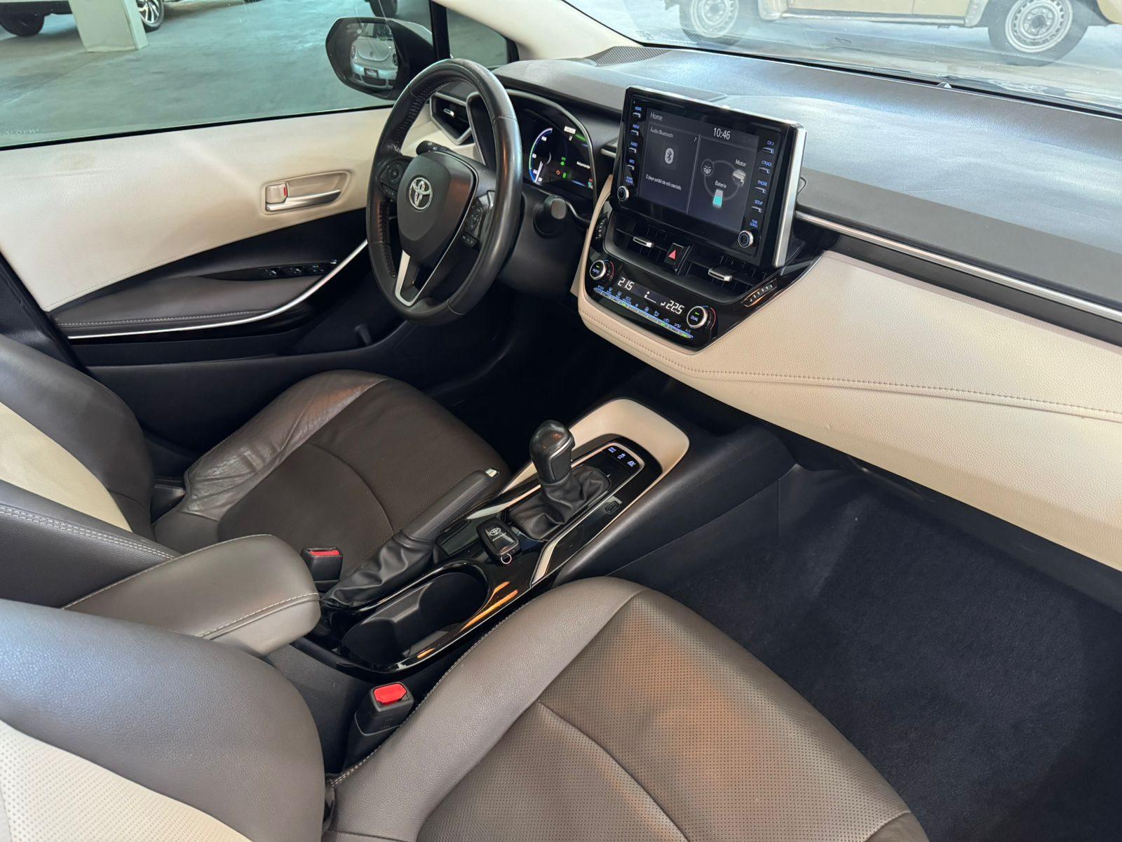 Toyota Corolla Altis Prem. 1.8 Aut. (Híbrido) 2022