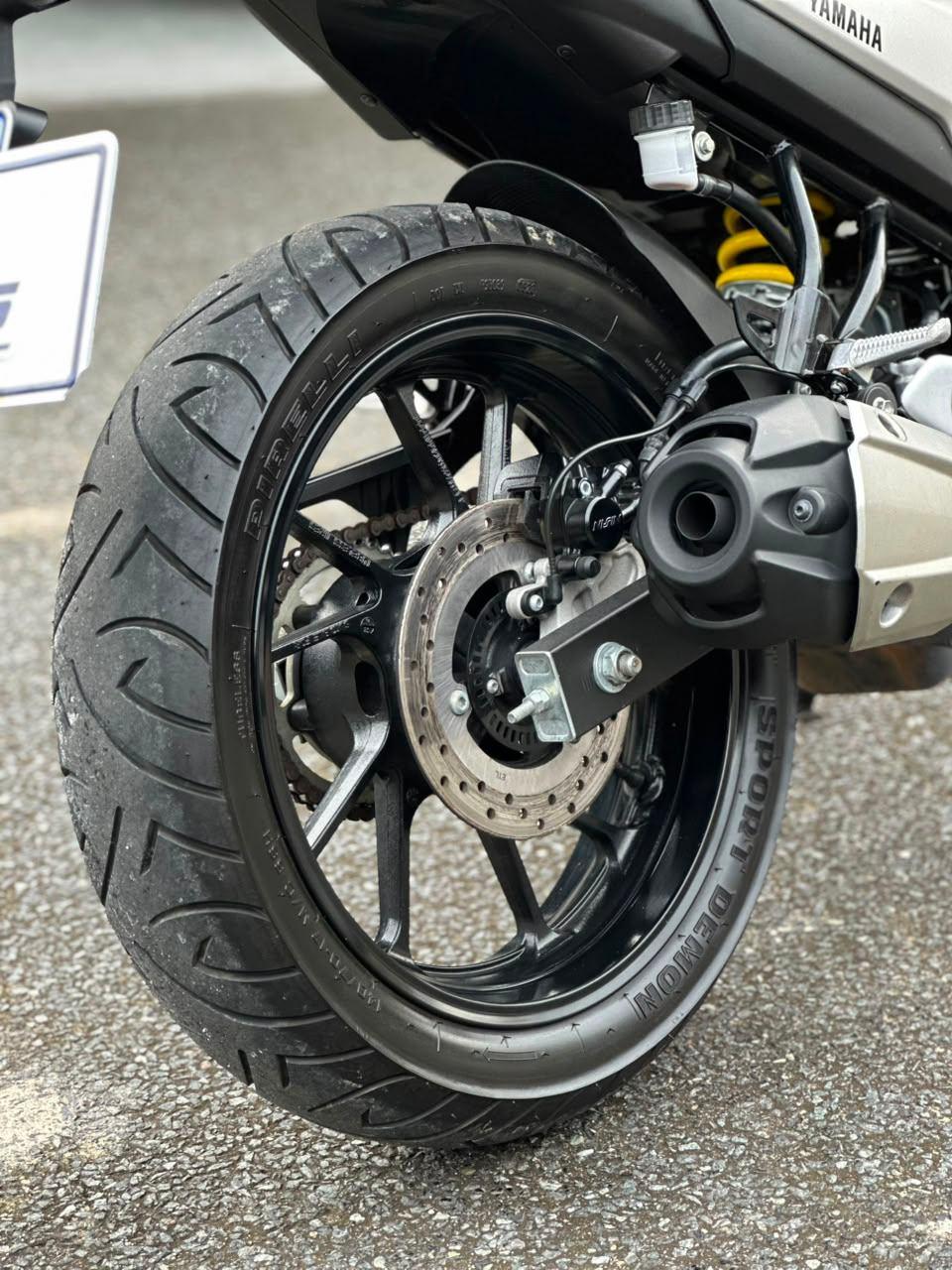 Foto numero 5 do veiculo Yamaha Fazer 250 FZ25 250 FAZER FLEX  - Preta - 2023/2023