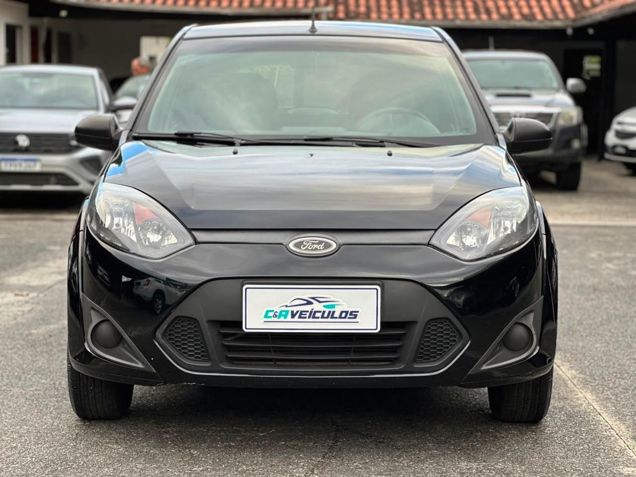 Foto numero 2 do veiculo Ford Fiesta 1.0 8V Flex/Class 1.0 8V Flex 5p  - Preta - 2012/2013