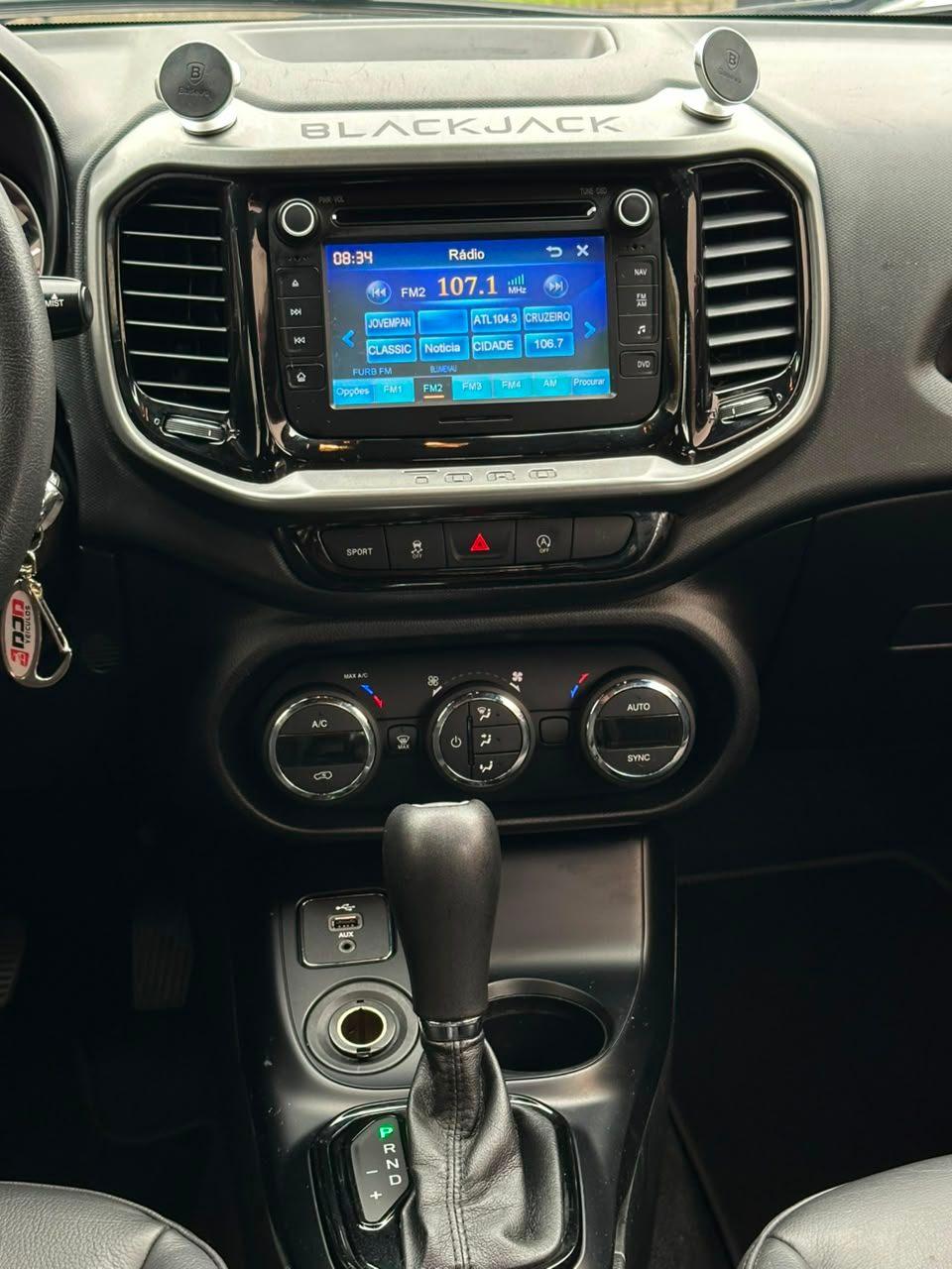 Foto numero 19 do veiculo Fiat Toro Blackjack 2.4 16V flex Aut  - Preta - 2017/2018
