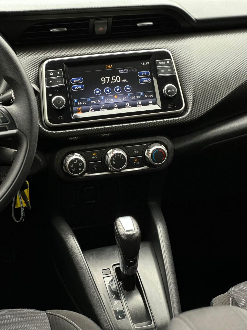 Foto numero 22 do veiculo Nissan Kicks Sense 1.6 16V Flex Aut.  - Preta - 2023/2024