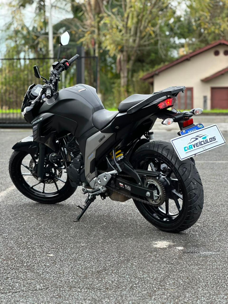 Foto numero 7 do veiculo Yamaha Fazer 250 FZ25 250 FAZER FLEX  - Preta - 2023/2023