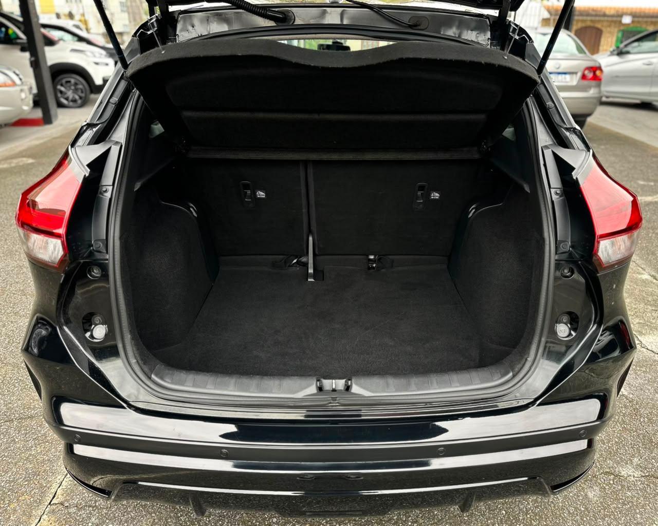 Foto numero 23 do veiculo Nissan Kicks Sense 1.6 16V Flex Aut.  - Preta - 2023/2024