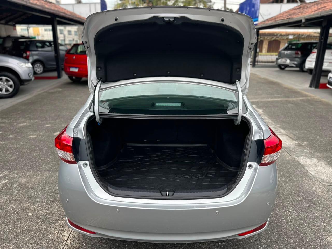 Foto numero 21 do veiculo Toyota Yaris XS Sedan 1.5 Flex 16V 4p Aut.  - Prata - 2019/2019