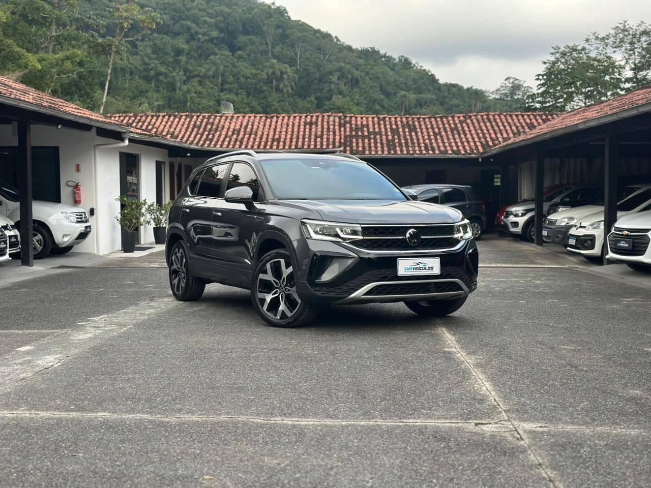 Foto numero 1 do veiculo Volkswagen Taos Highline 1.4 250 TSI Flex Aut. - Cinza - 2024/2024