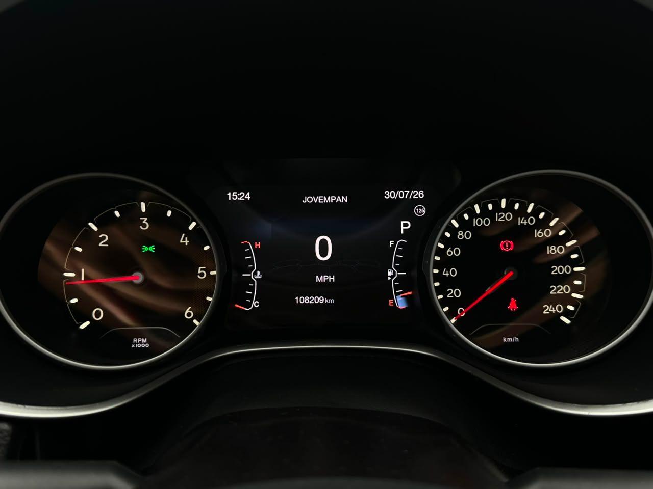 Foto numero 25 do veiculo Jeep Compass TRAILHAWK 2.0 4x4 Dies. 16V Aut.  - Preta - 2016/2017