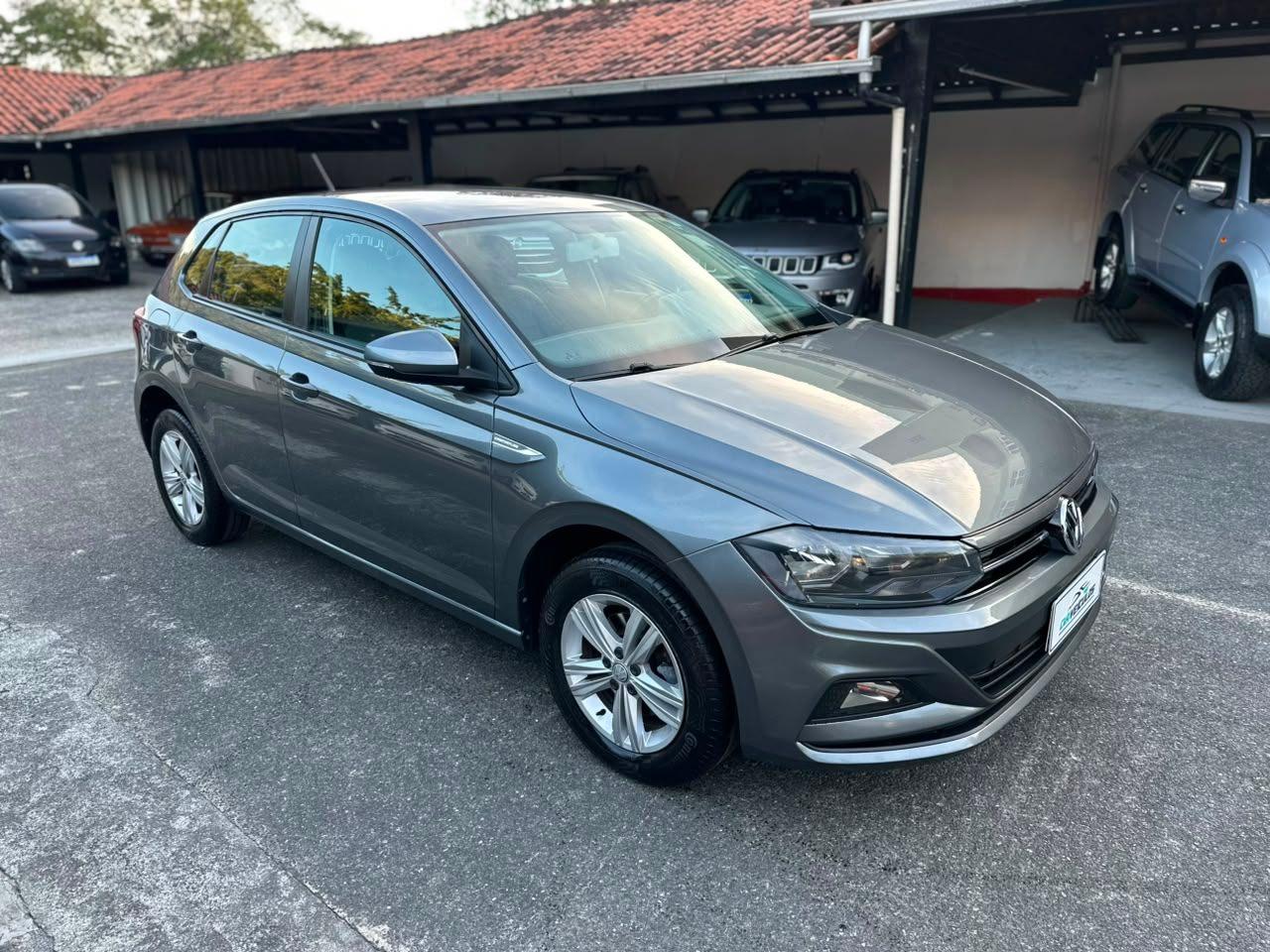 Foto numero 7 do veiculo Volkswagen Polo Comfort. 200 TSI 1.0 Flex 12V Aut. - Cinza - 2017/2018