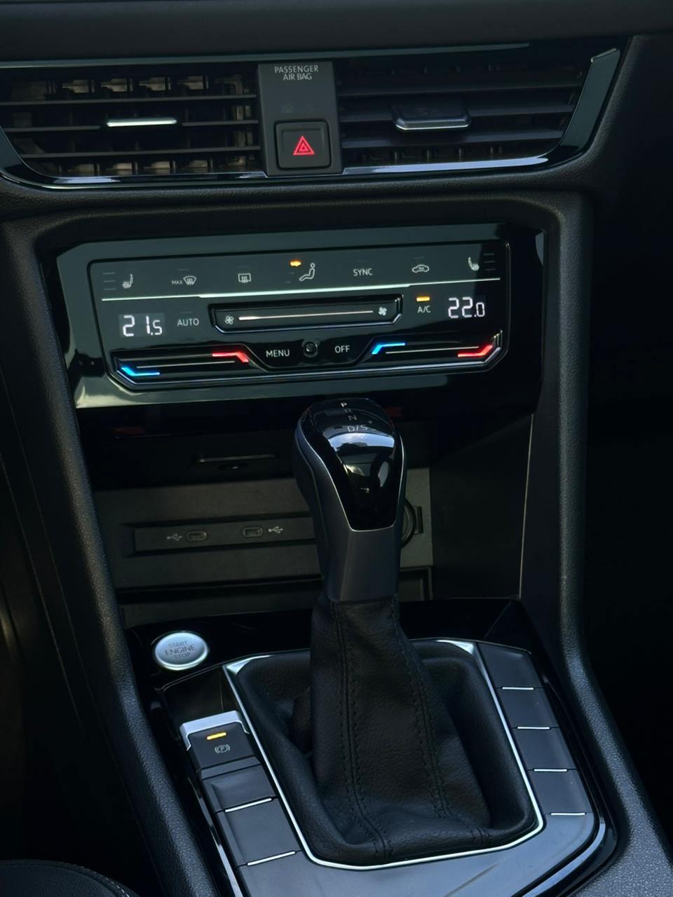 Foto numero 7 do veiculo Volkswagen Taos Highline 1.4 250 TSI Flex Aut. - Cinza - 2024/2024