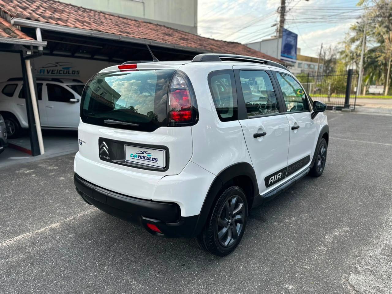Foto numero 9 do veiculo Citroën AirCross BUSINESS 1.6 Flex 16V 5p Mec.  - Branca - 2016/2017