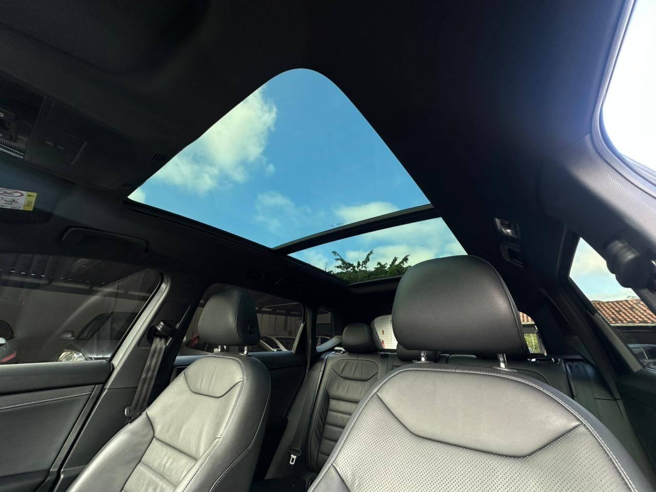 Foto numero 10 do veiculo Volkswagen Taos Highline 1.4 250 TSI Flex Aut. - Cinza - 2024/2024