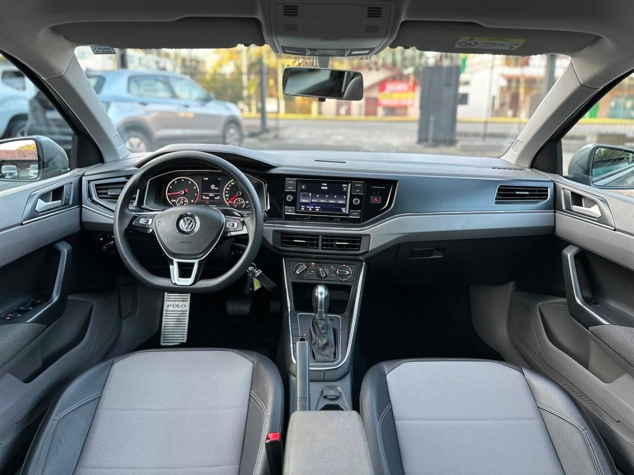 Foto numero 9 do veiculo Volkswagen Polo Comfort. 200 TSI 1.0 Flex 12V Aut. - Cinza - 2017/2018