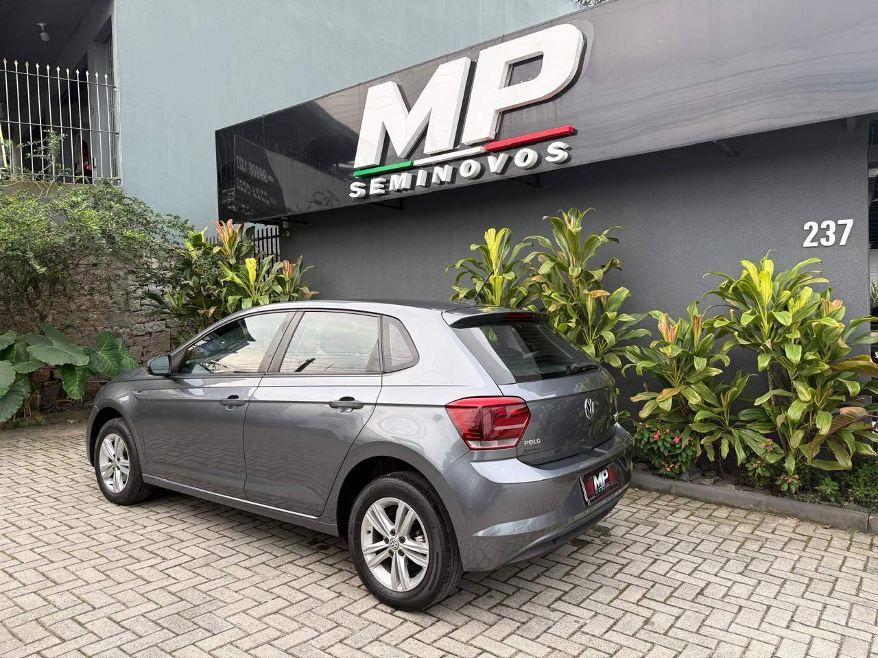 Foto numero 5 do veiculo Volkswagen Polo Comfort. 200 TSI 1.0 Flex 12V Aut.  - Cinza - 2019/2020