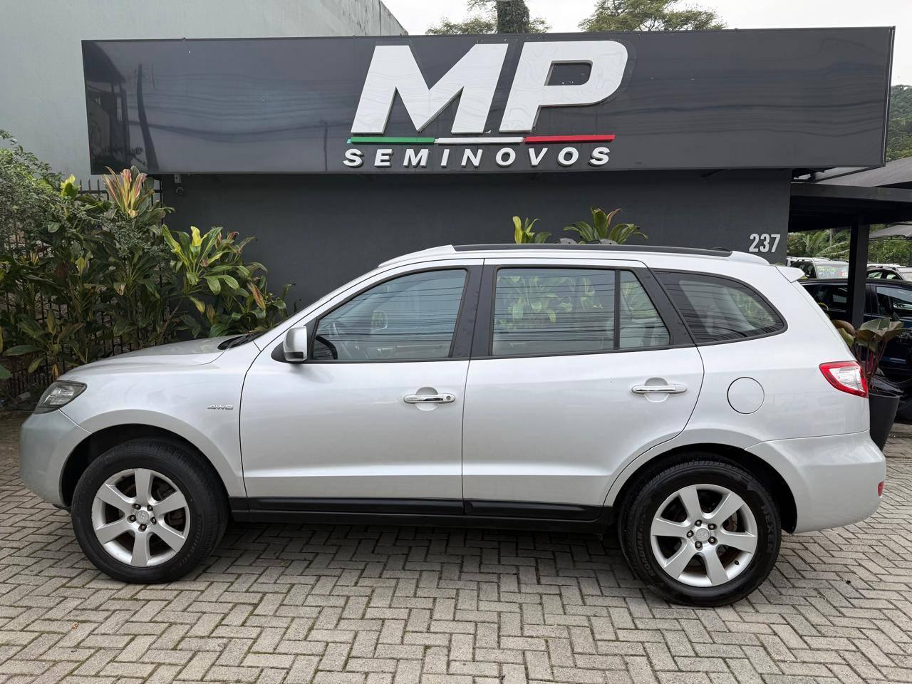 Foto numero 7 do veiculo Hyundai Santa Fe GLS 2.7 V6 4x4TipTronic  - Prata - 2007/2008