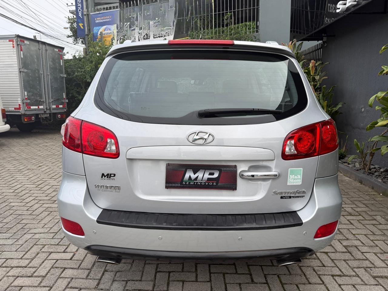 Foto numero 10 do veiculo Hyundai Santa Fe GLS 2.7 V6 4x4TipTronic  - Prata - 2007/2008