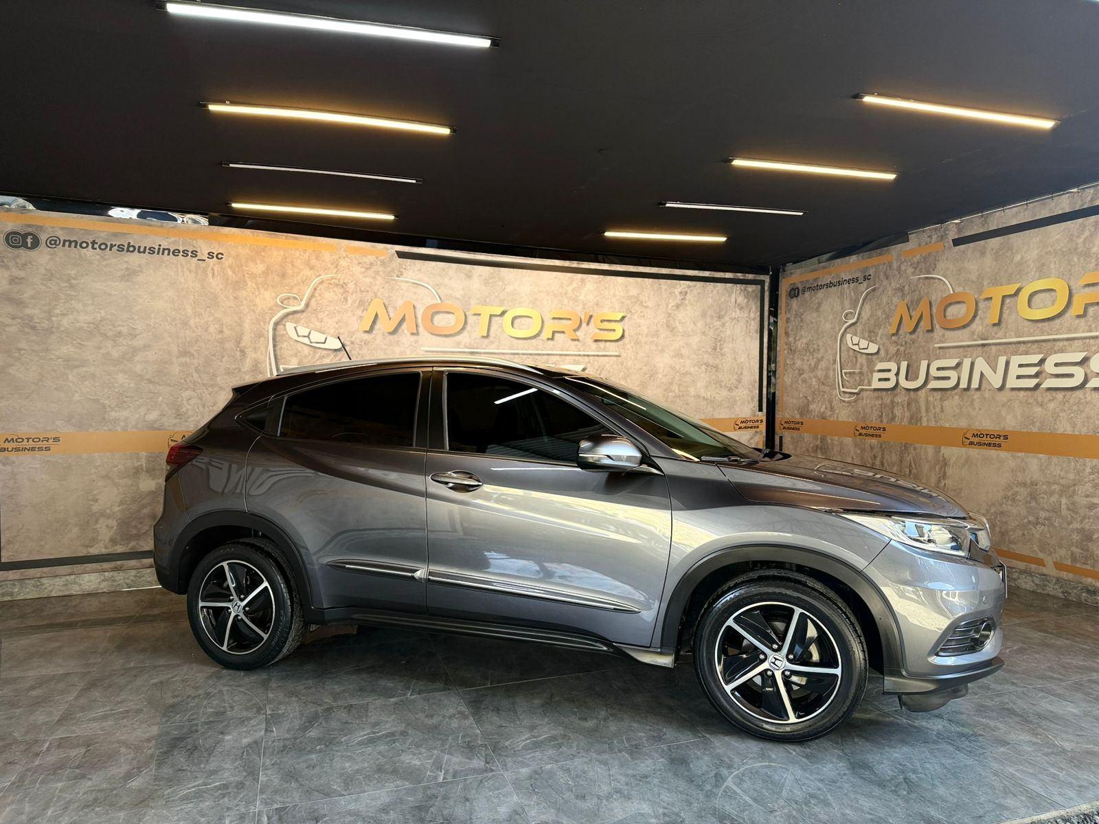 HR-V