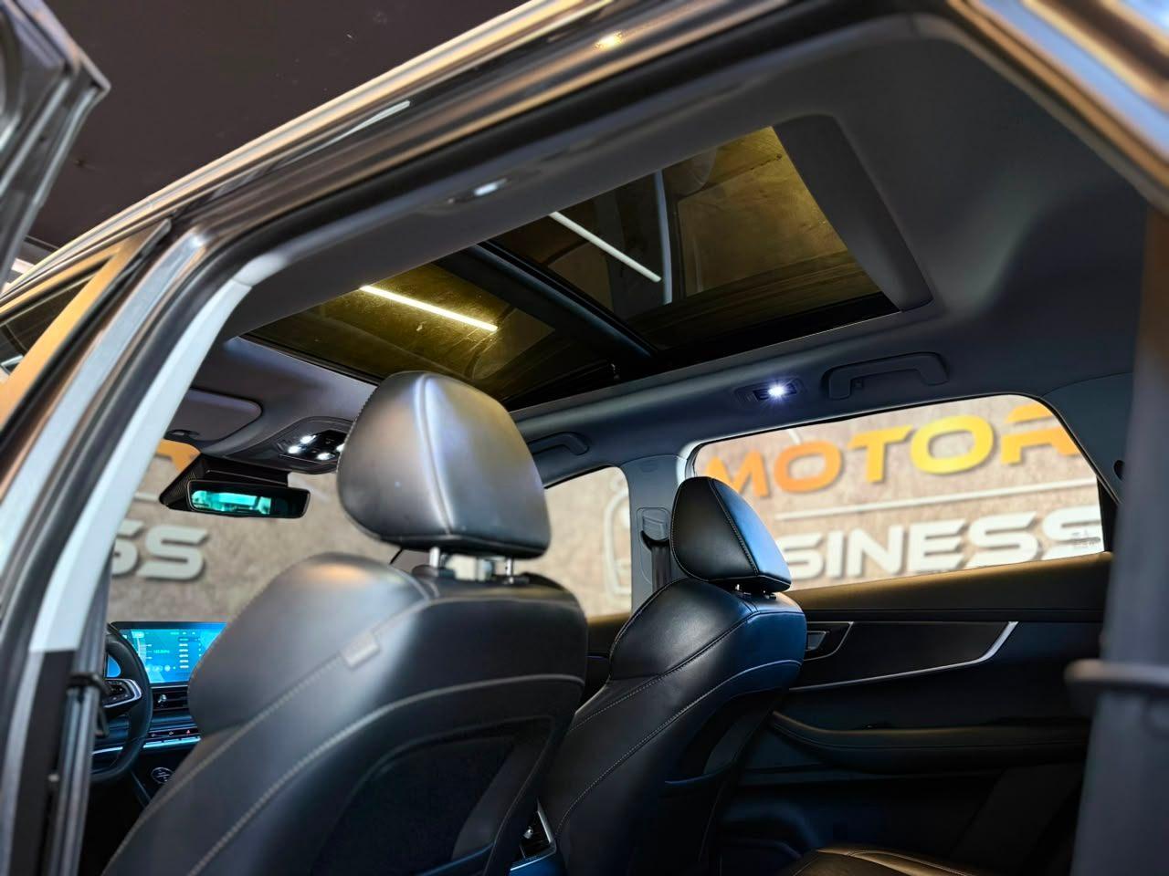 Tiggo 8
