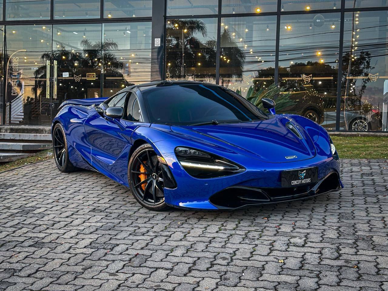 Foto numero 1 do veiculo Mclaren 720S Coupe 4.0 Bi-Turbo V8 2p  - Azul - 2018/2019