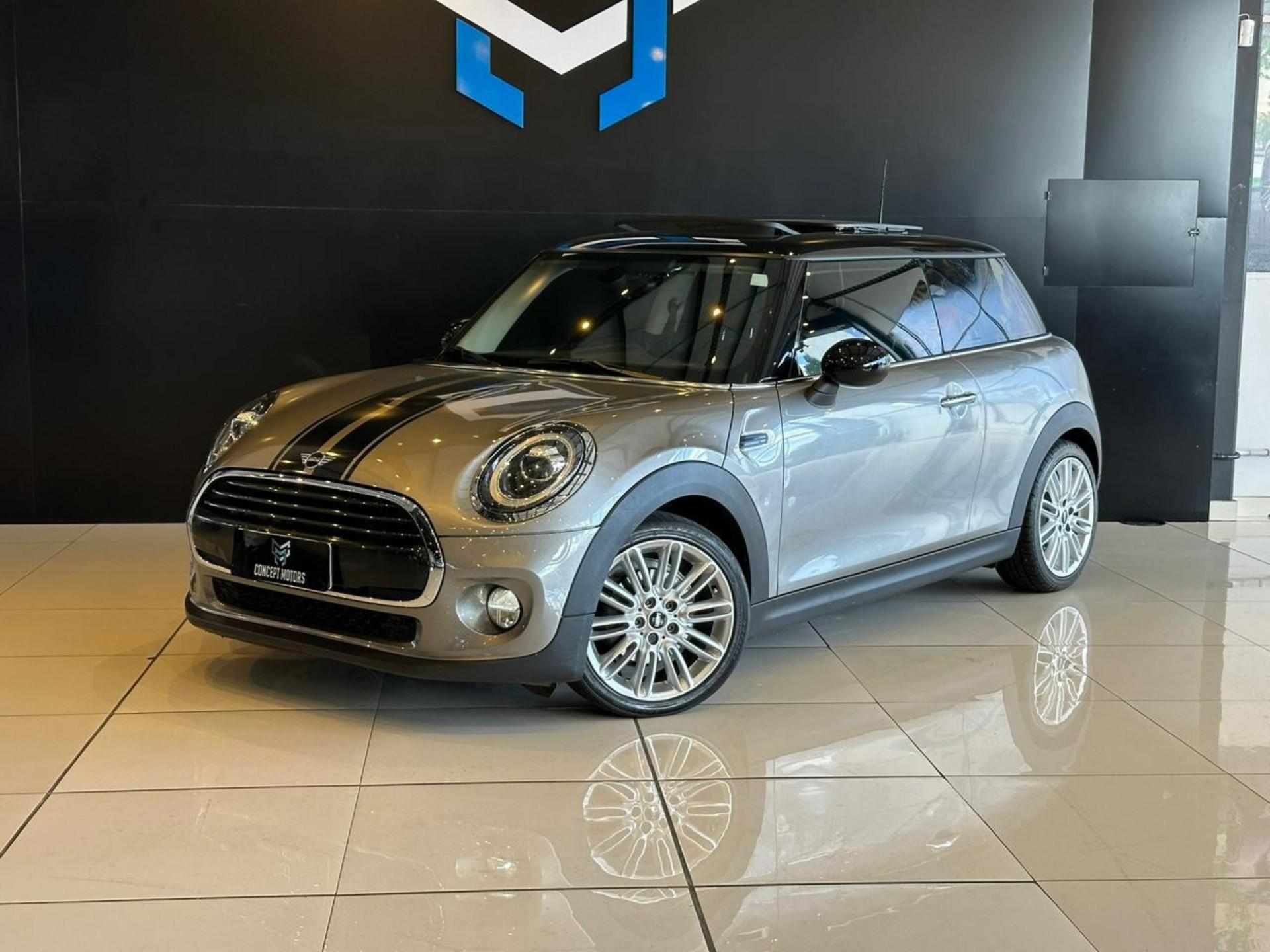 Foto numero 2 do veiculo Mini Cooper 1.5 Turbo 12V 3p Aut.  - Cinza - 2018/2019