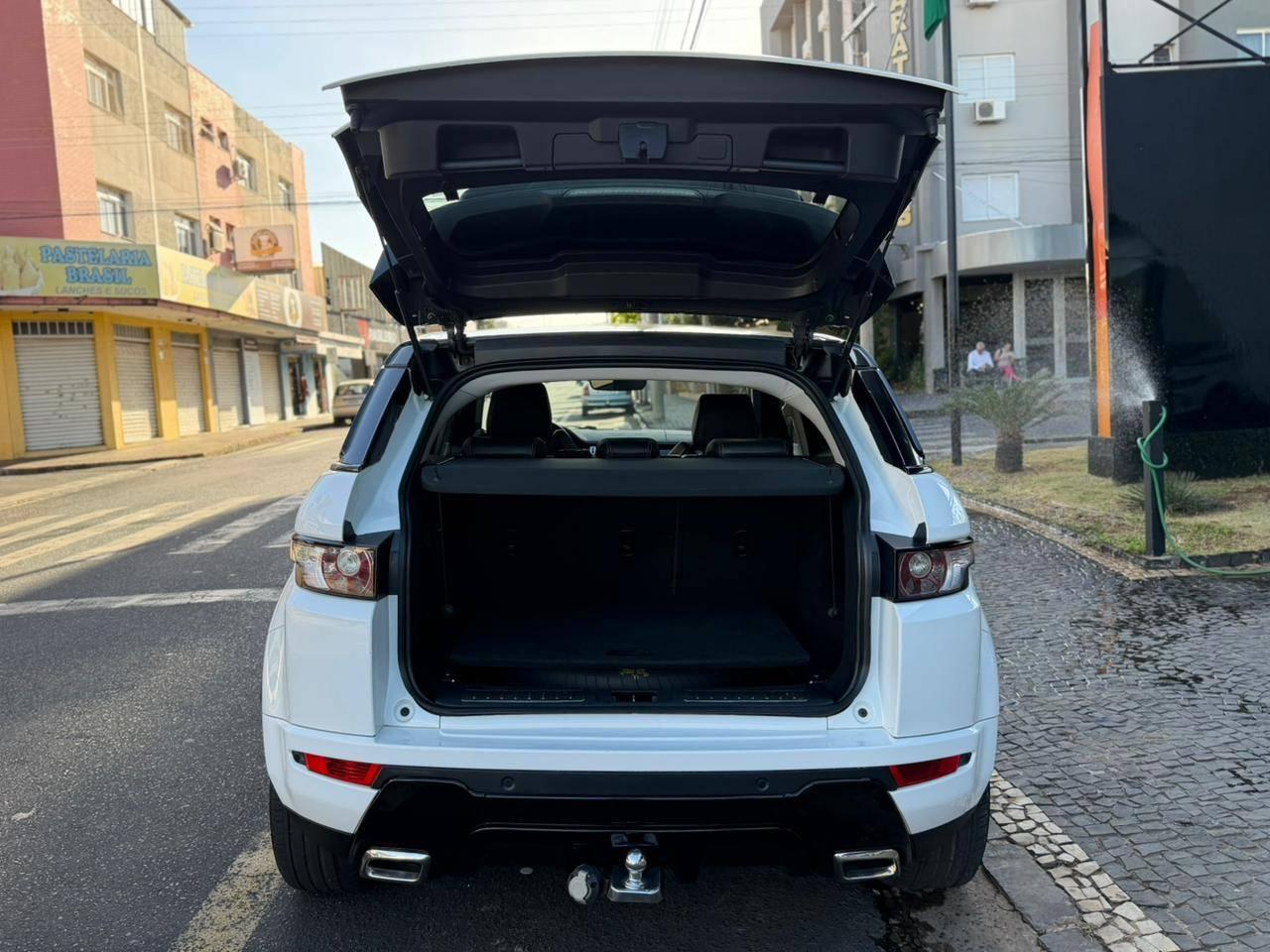 Foto numero 7 do veiculo Land Rover Range Rover Evoque  DYNAMIC 2.0 AUT. - Branca - 2012/2013