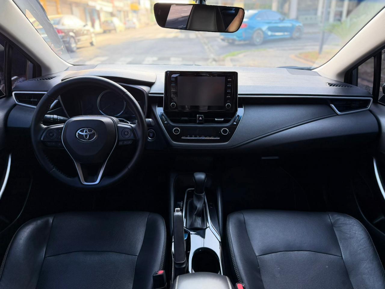 Foto numero 2 do veiculo Toyota Corolla XEi 2.0 Flex 16V Aut.  - Cinza - 2020/2021