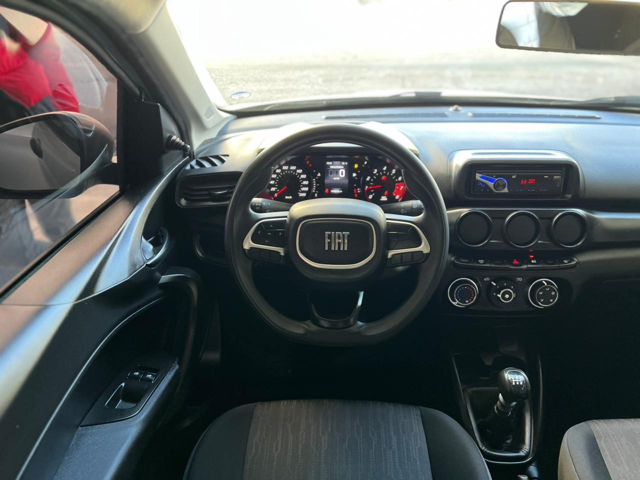 Foto numero 4 do veiculo Fiat Argo 1.0 - Prata - 2025/2025