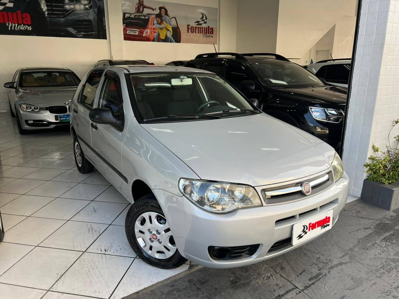 Foto numero 11 do veiculo Fiat Palio 1.0 ECONOMY Fire Flex 8V 4p  - Prata - 2012/2013