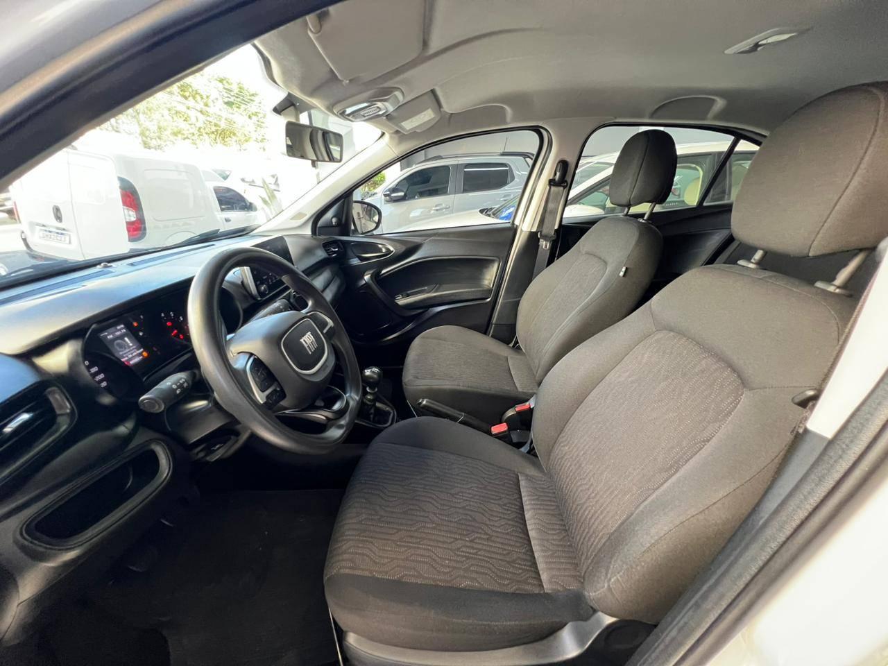 Foto numero 8 do veiculo Fiat Cronos DRIVE 1.3 8V Flex  - Branca - 2022/2023