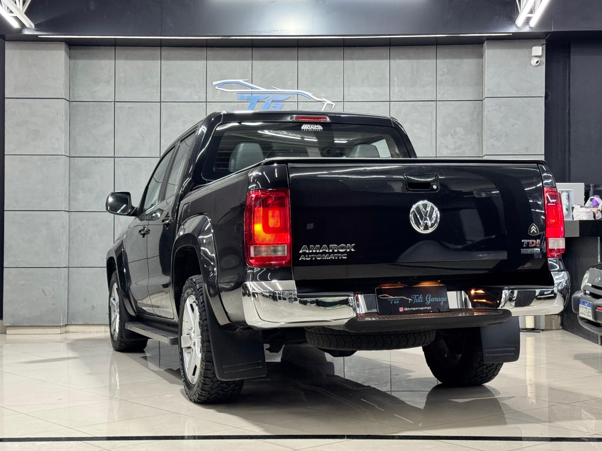 Foto numero 9 do veiculo Volkswagen Amarok Highline CD 2.0 16V TDI 4x4 Dies.  - Preta - 2014/2014