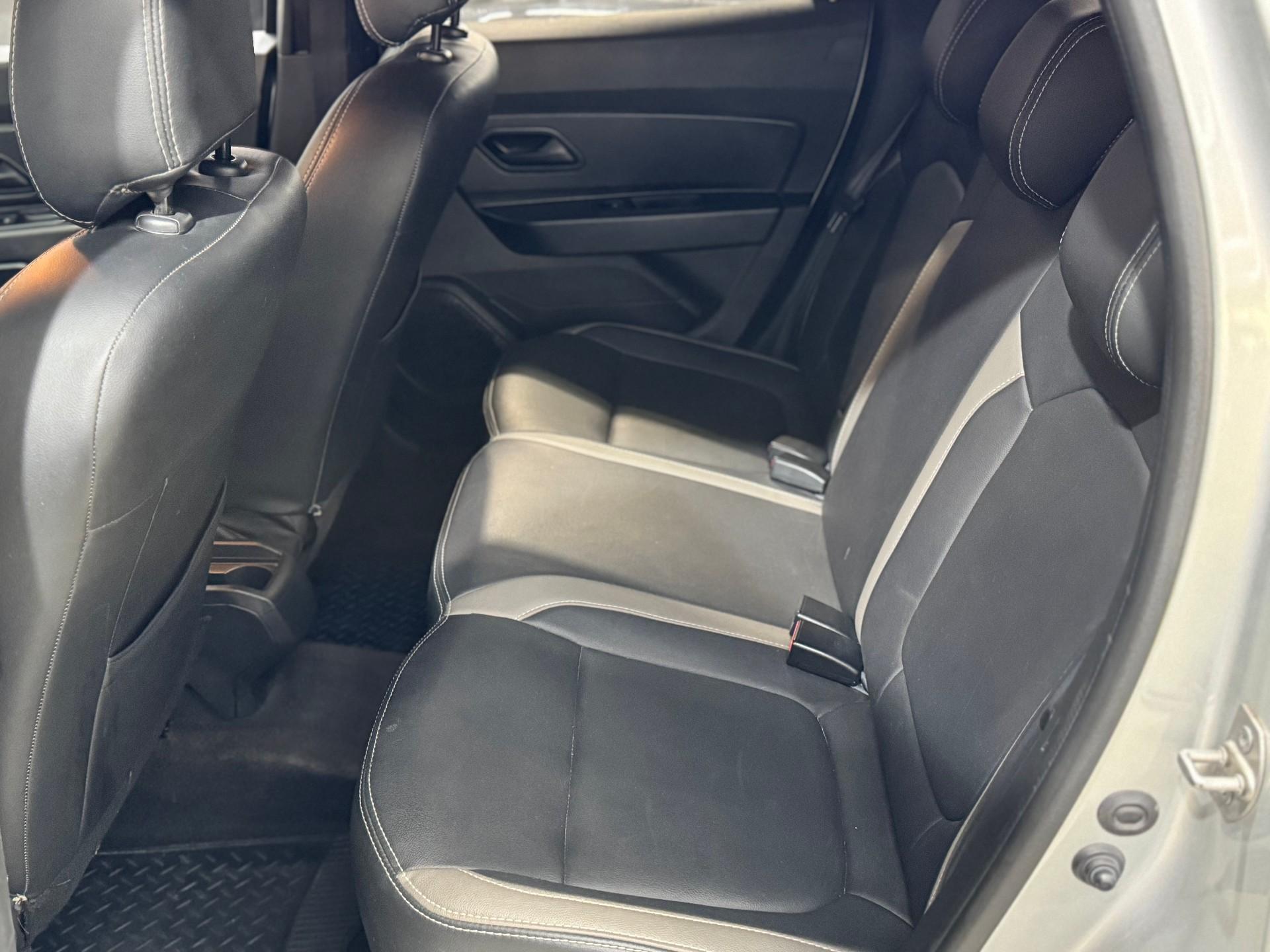 Foto numero 17 do veiculo Renault Duster Zen 1.6 16V Flex Aut.  - Prata - 2020/2021