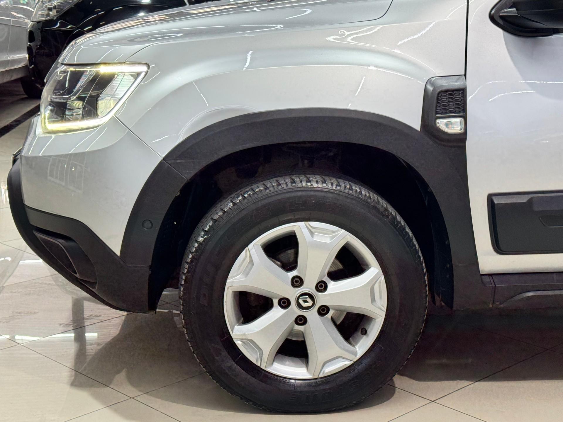 Foto numero 7 do veiculo Renault Duster Zen 1.6 16V Flex Aut.  - Prata - 2020/2021