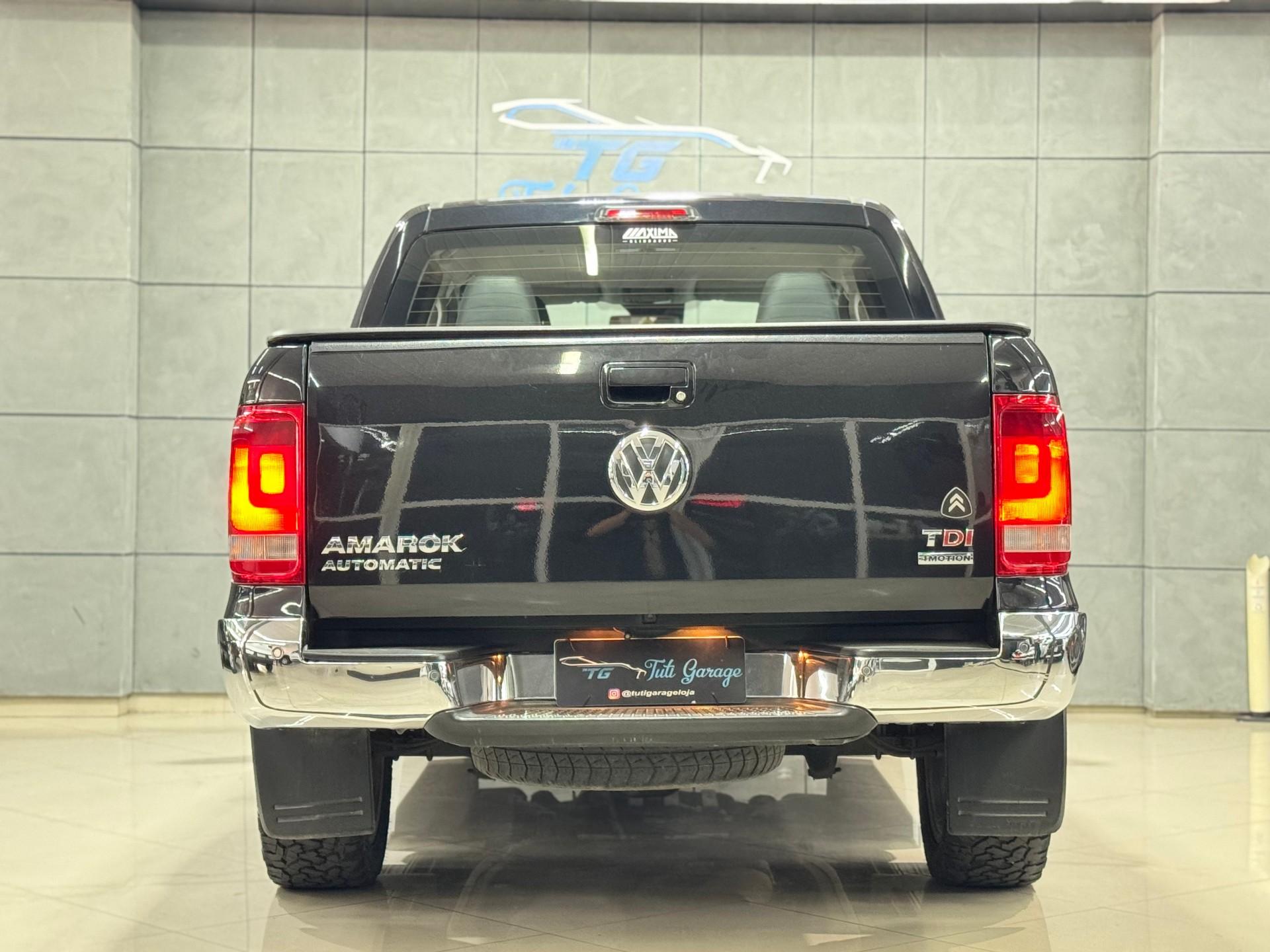 Foto numero 3 do veiculo Volkswagen Amarok Highline CD 2.0 16V TDI 4x4 Dies.  - Preta - 2014/2014