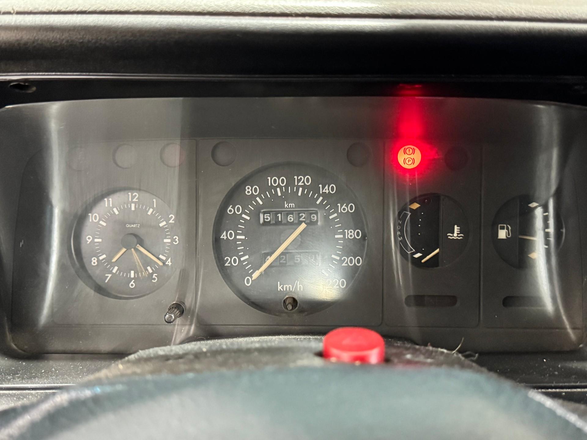 Foto numero 8 do veiculo Ford Escort L/LX 1.6  - Cinza - 1996/1997